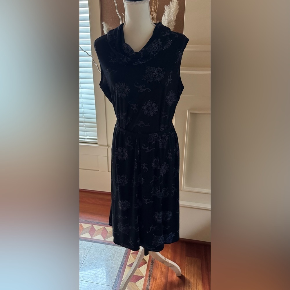 Notations  Vintage Black Paisley 2 pieces Set blouse and skirt size XL